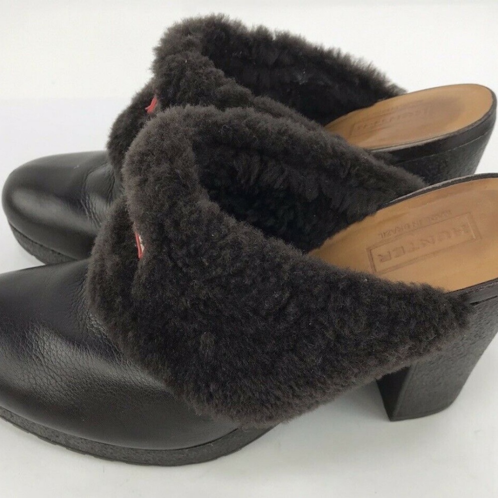 HUNTER Women’s Brown Leather Shoes Mules Clogs 8 - Picture 7 of 8